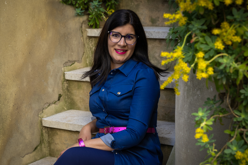 A sötétkék sokkal lágyabb, finomabb, mint a fekete